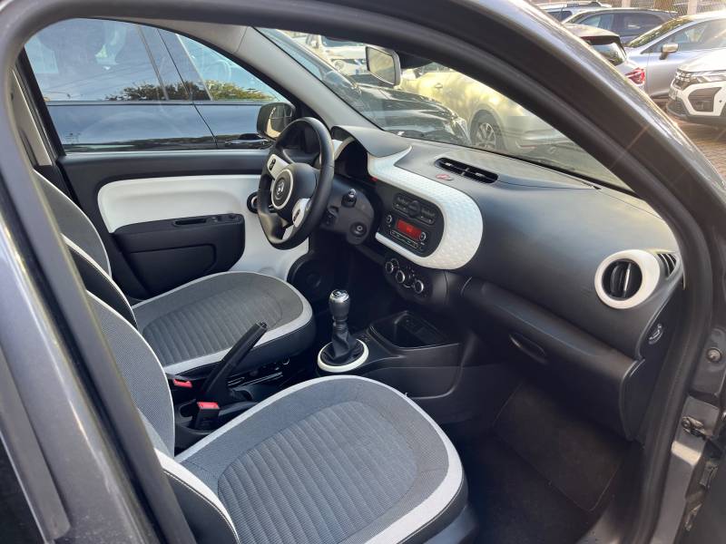 VENDU TWINGO 3 TCE 95 ZEN en occasion chez Garlaban Automobile à AUBAGNE