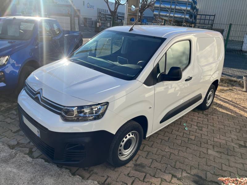 VENDU CITROEN BERLINGO BLUE HDI 100 3 PLACES