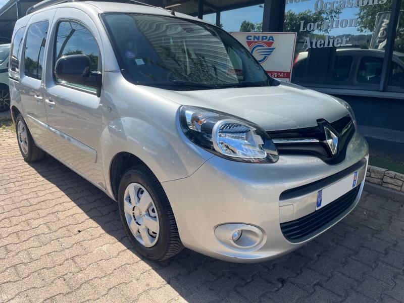 VENDU RENAULT KANGOO 2 ESSENCE TCE 115 INTENS 5 PLACES