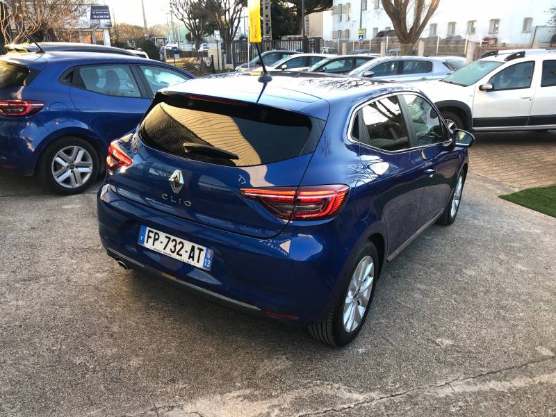 VENDU Nouvelle CLIO V DCI 115 INTENS en occasion faible kilométrage à Aubagne