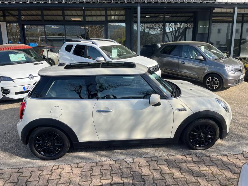 MINI ONE BVA 7 ESSENCE 102 CH EDITION GREENWICH