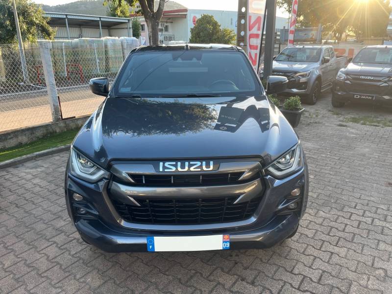 Pick-Up ISUZU D-Max N60 4X4 SPACE FF Boite automatique à Aubagne
