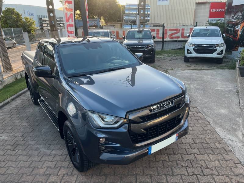 Pick-Up ISUZU D-Max N60 4X4 SPACE FF Boite automatique à Aubagne