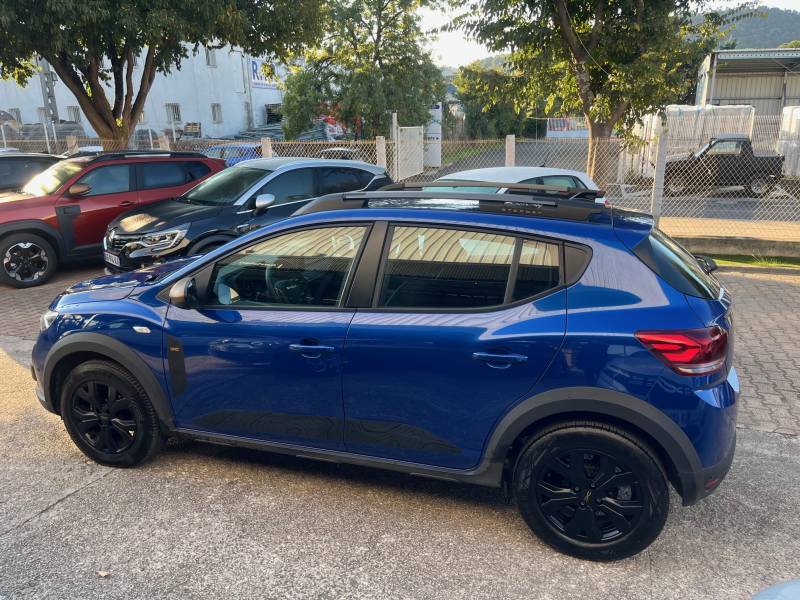 VENDU DACIA SANDERO STEPWAY TCE 90 EXTREME en occasion à Aubagne