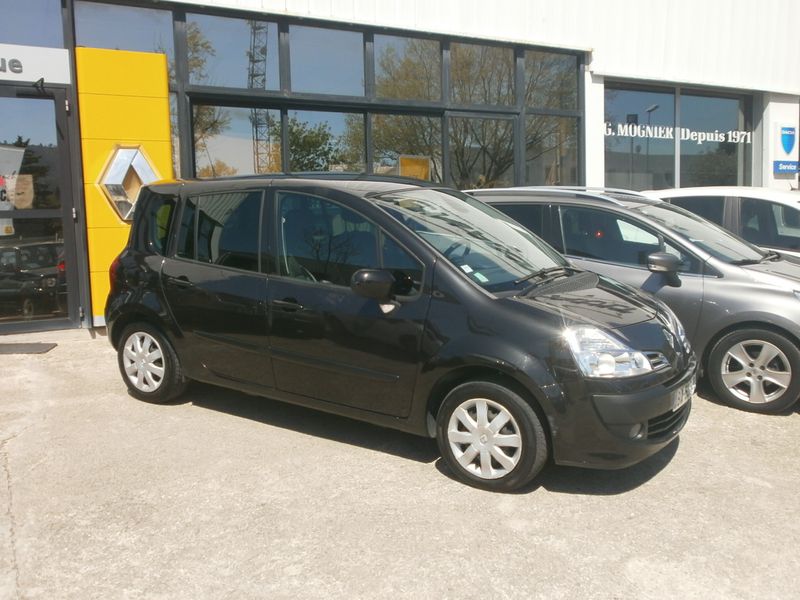 GRAND MODUS DCI RENAULT GARLABAN AUTOMOBILE AUBAGNE