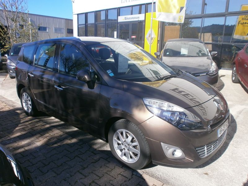 Grand scénic DCI 130 occasion aubagne