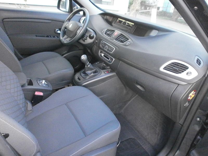 intérieur scénic 3 occasion renault garlaban automobile aubagne