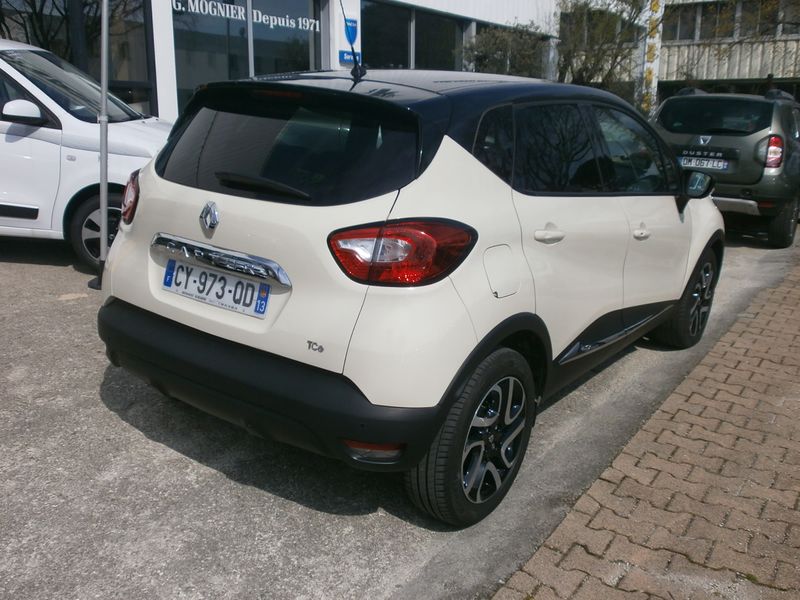 Renault Captur essence TCE 90 Intens en occasion chez Garlaban Automobile à Aubagne