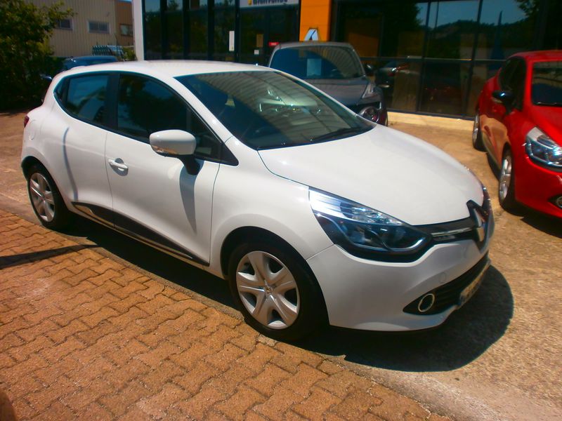 CLIO IV DCI 75 BUSINESS en occasion chez Renault Garlaban Automobile