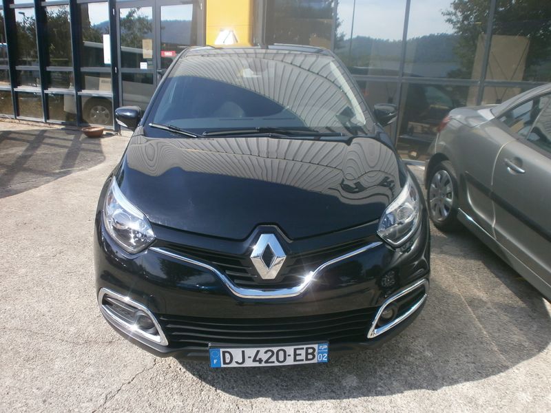 Captur DCI 90  Boite auto EDC INTENS en occasion chez Garlaban Automobile