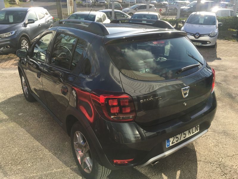 DACIA SANDERO STEPWAY ESSENCE TCE 90 EN OCCASION RECENTE